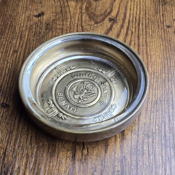 Vintage United States Senate Brass Ashtray Trinket Dish Political Memorabilia - Picture 5 of 10